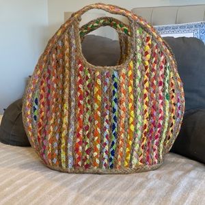 ANTIK KRAFT market bag. Bag: 19.5"L x 6.5"W x 17"H
Top Handles: 6"